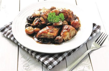 Maison Godard Coq Au Vin In Cahors Wine Sauce Serves 2/3