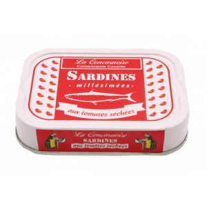 French sardines in olive oil seasoned with sundried tomatoes 115g tin. Conserverie Courtin Brand.